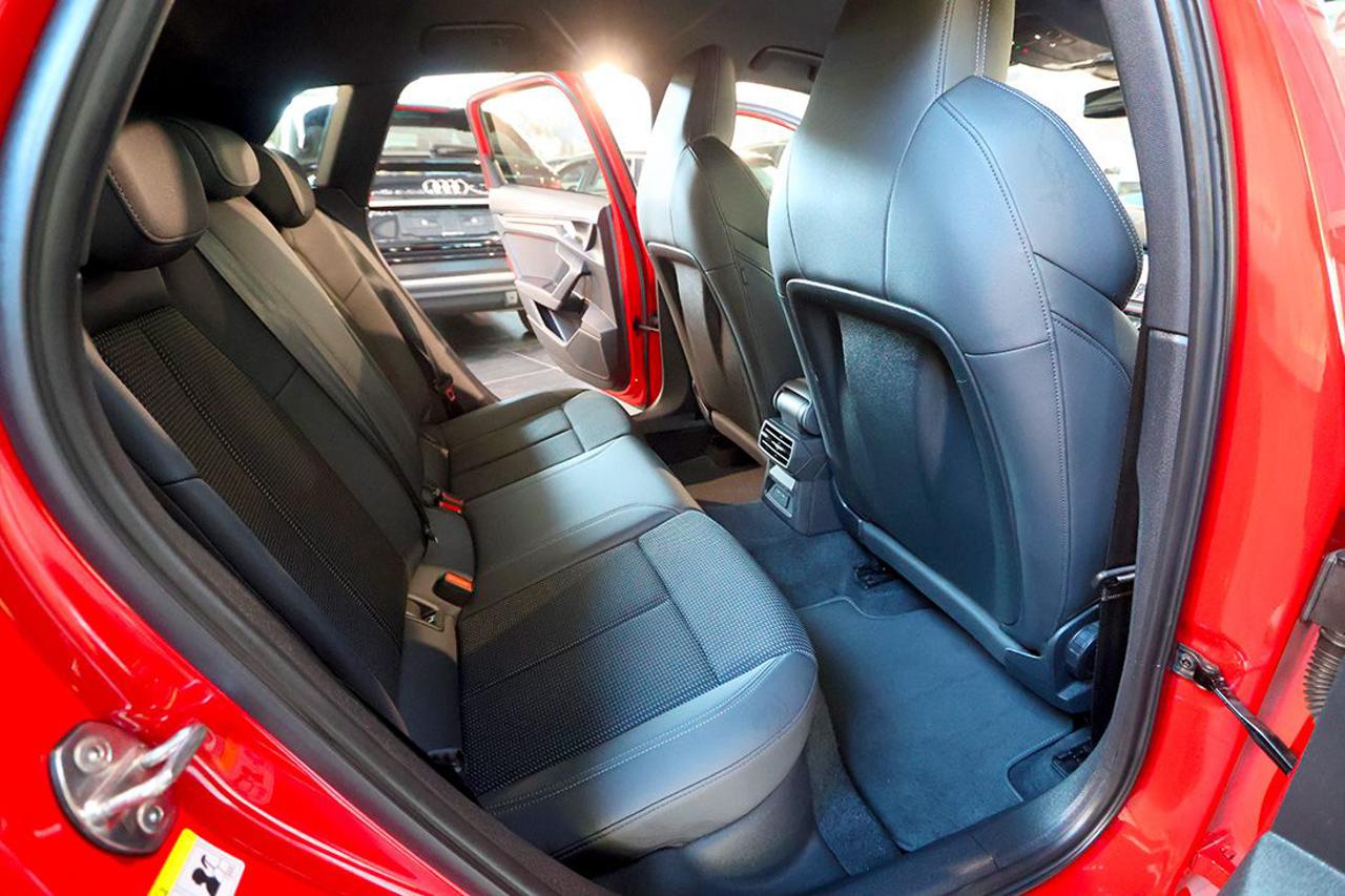 AUDI A3 35 TDI Sportback S-Tronic S-Line - 18