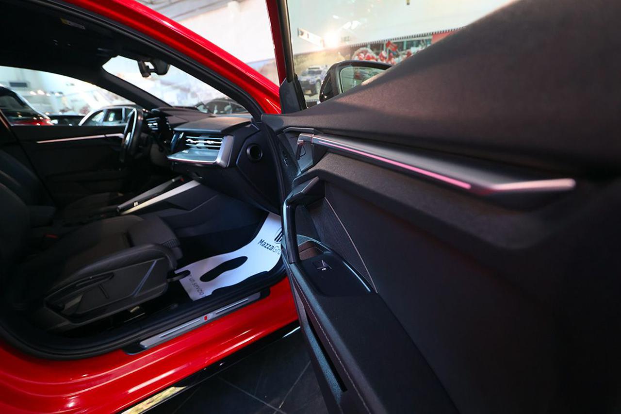 AUDI A3 35 TDI Sportback S-Tronic S-Line - 36