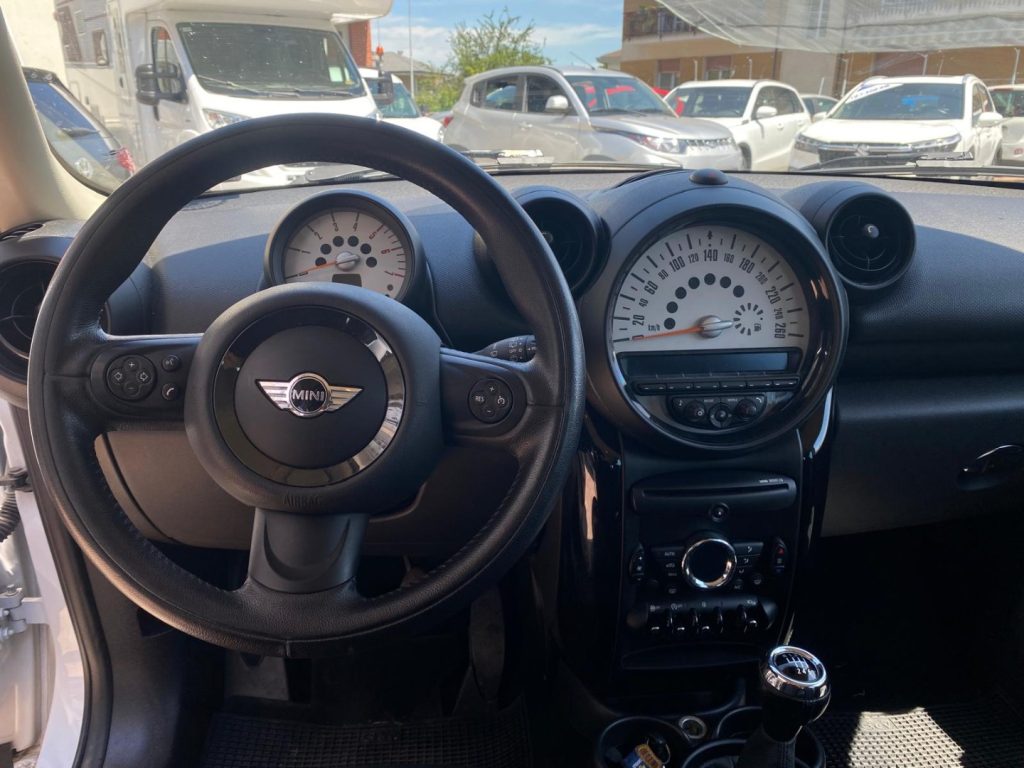 MINI Countryman Cooper D *Fendi*Sensori Post - 14
