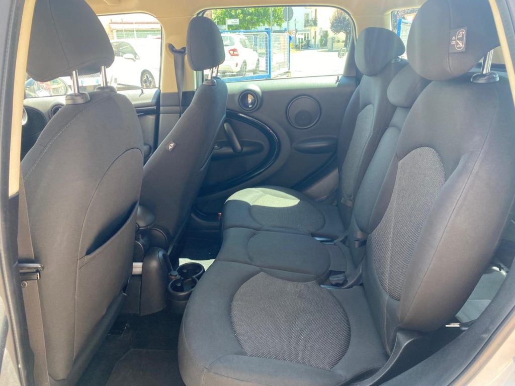 MINI Countryman Cooper D *Fendi*Sensori Post - 15
