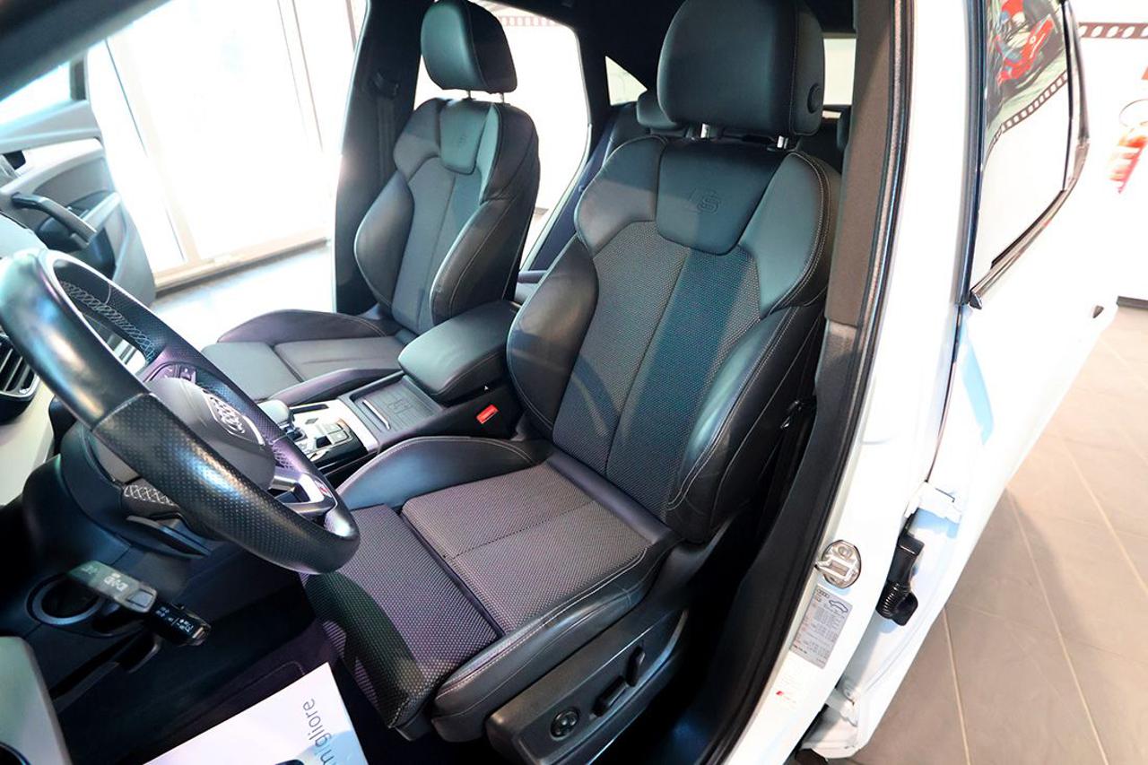 AUDI Q5 40 TDI Sportback Quattro S-Tronic S-Line Plus - 18