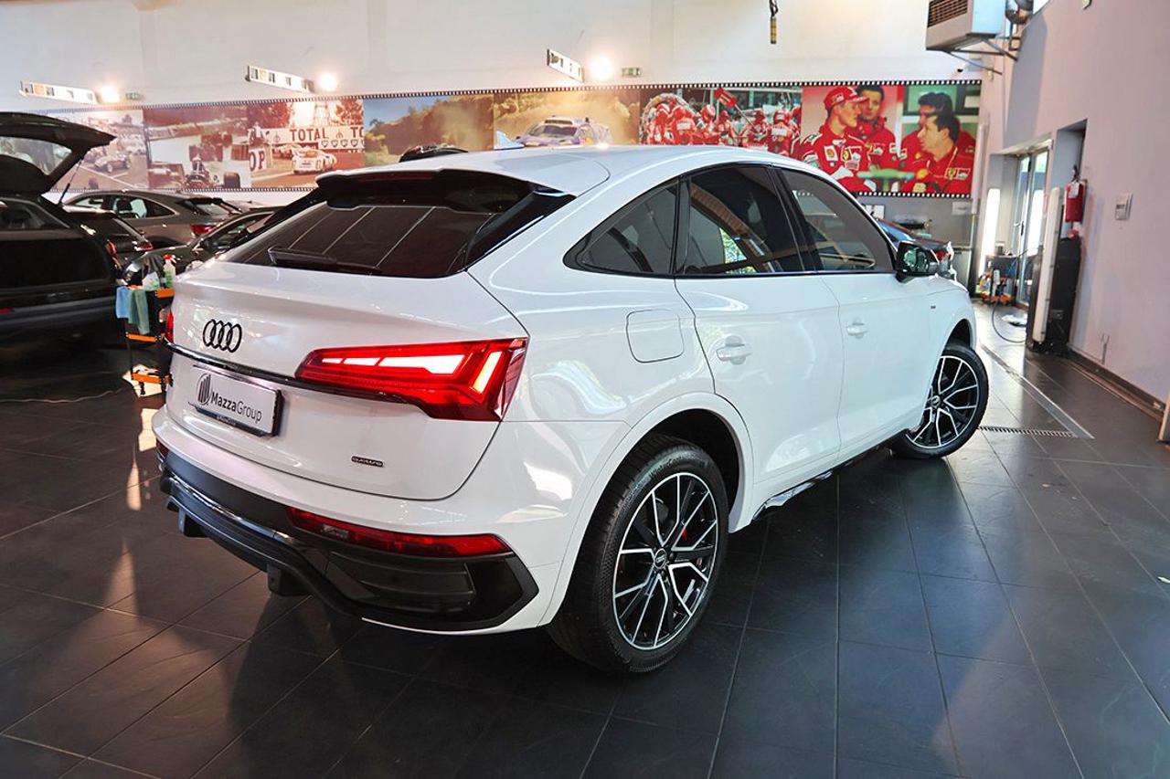 AUDI Q5 40 TDI Sportback Quattro S-Tronic S-Line Plus - 9