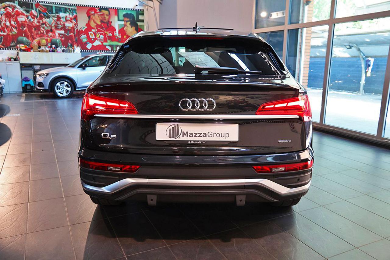 AUDI Q5 40 TDI Sportback Quattro S-Tronic S-Line Plus - 9