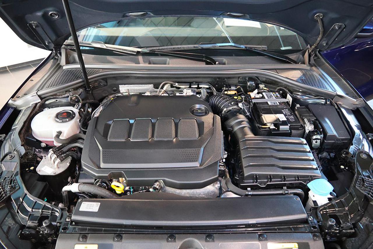 AUDI A3 30 TDI Sportback S-Tronic S-Line - 11