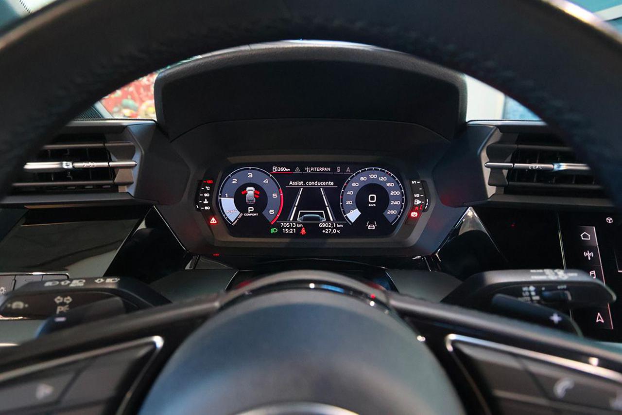 AUDI A3 30 TDI Sportback S-Tronic S-Line - 29