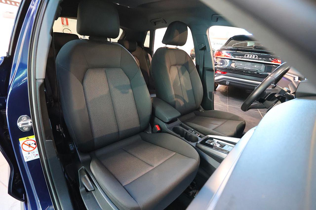 AUDI A3 30 TDI Sportback S-Tronic S-Line - 16