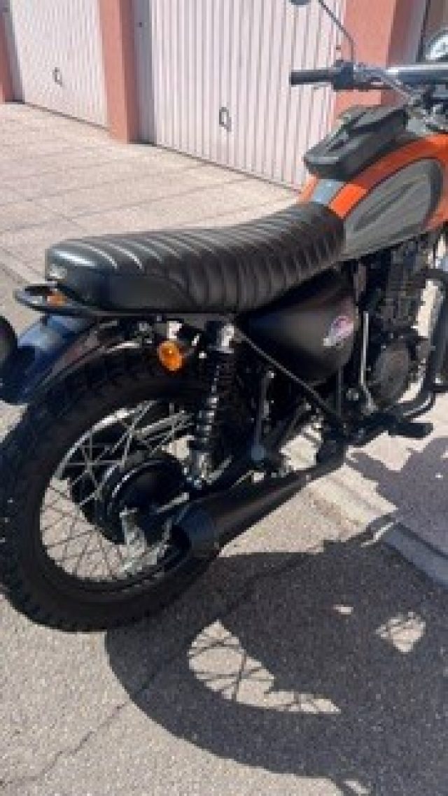 MASH Scrambler Orange pastello
