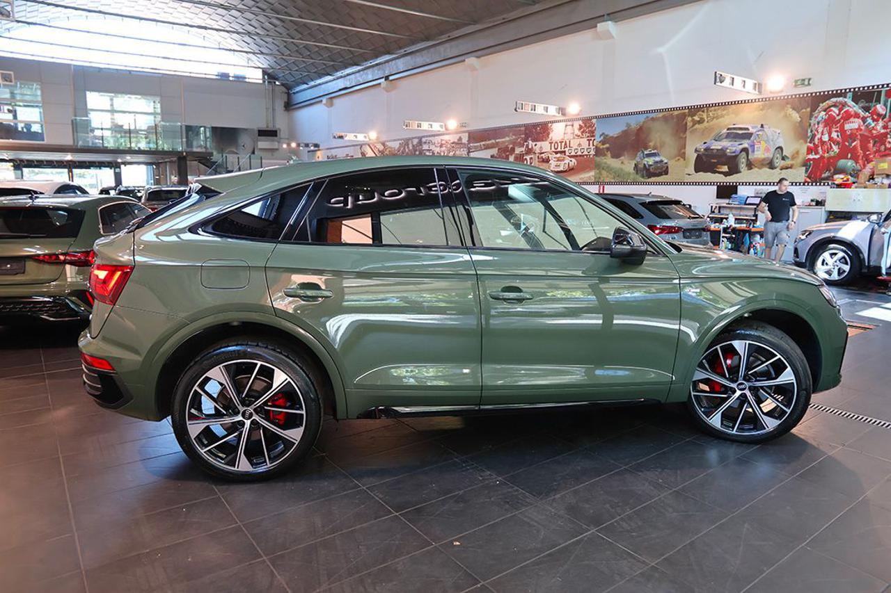 AUDI Q5 40 TDI Sportback Quattro S-Tronic Identity Black - 10