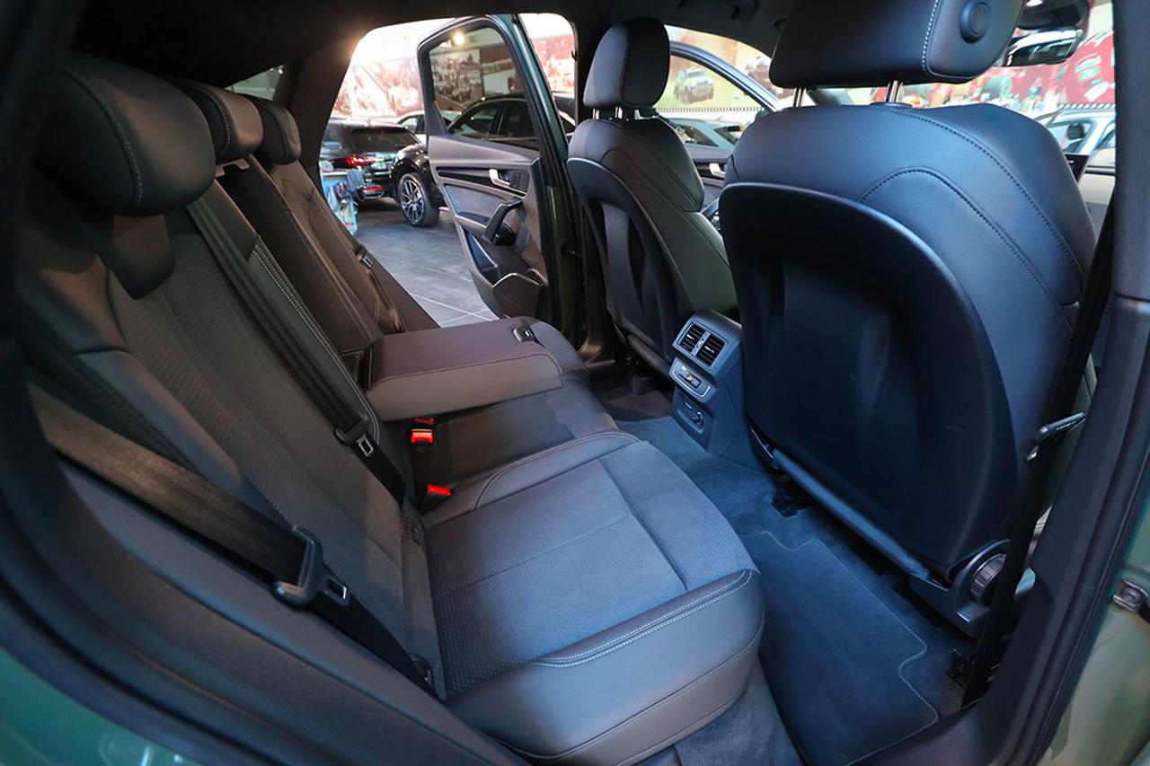 AUDI Q5 40 TDI Sportback Quattro S-Tronic Identity Black - 19