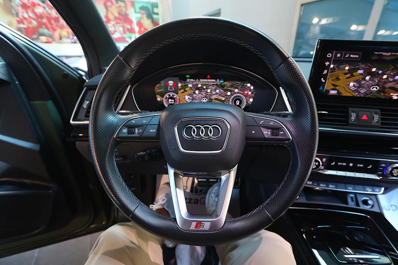 AUDI Q5 40 TDI Sportback Quattro S-Tronic Identity Black - 21