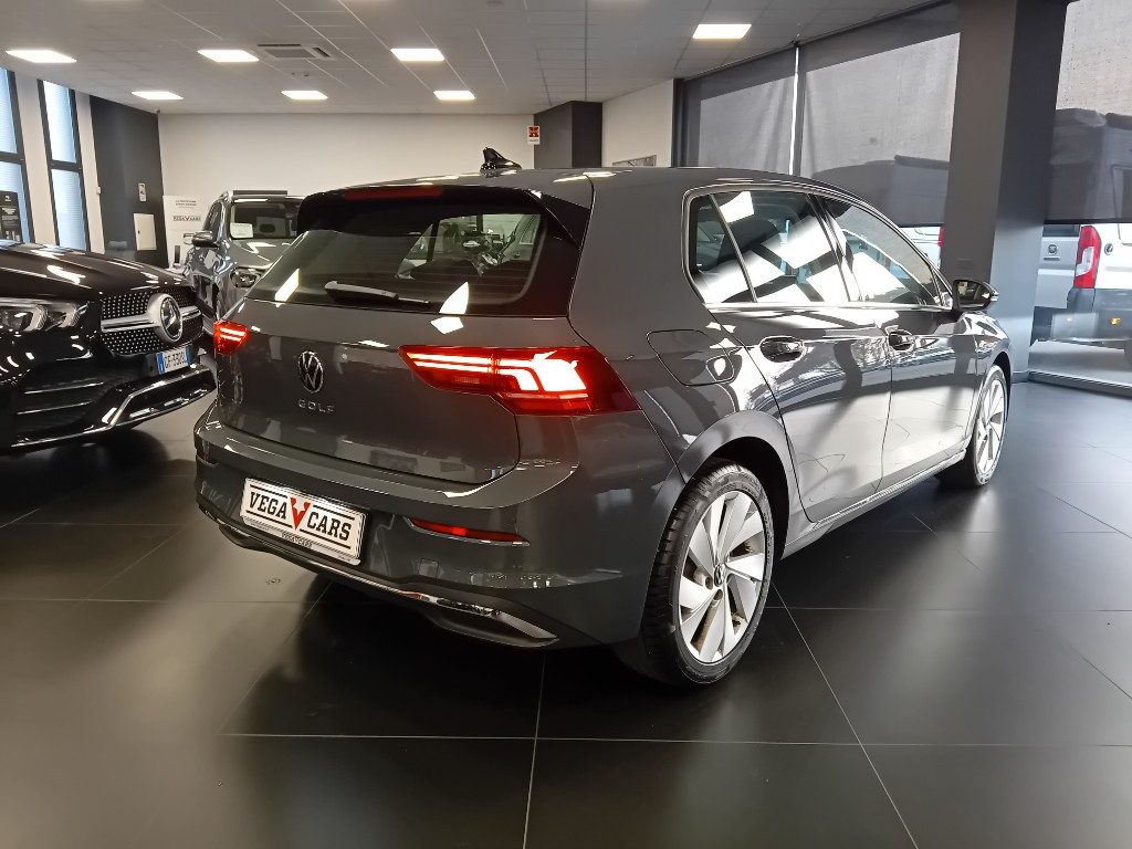 Clicca per ingrandire Golf - 2.0 TDI 150 CV DSG SCR Style OFFERTA PROMO!!!
