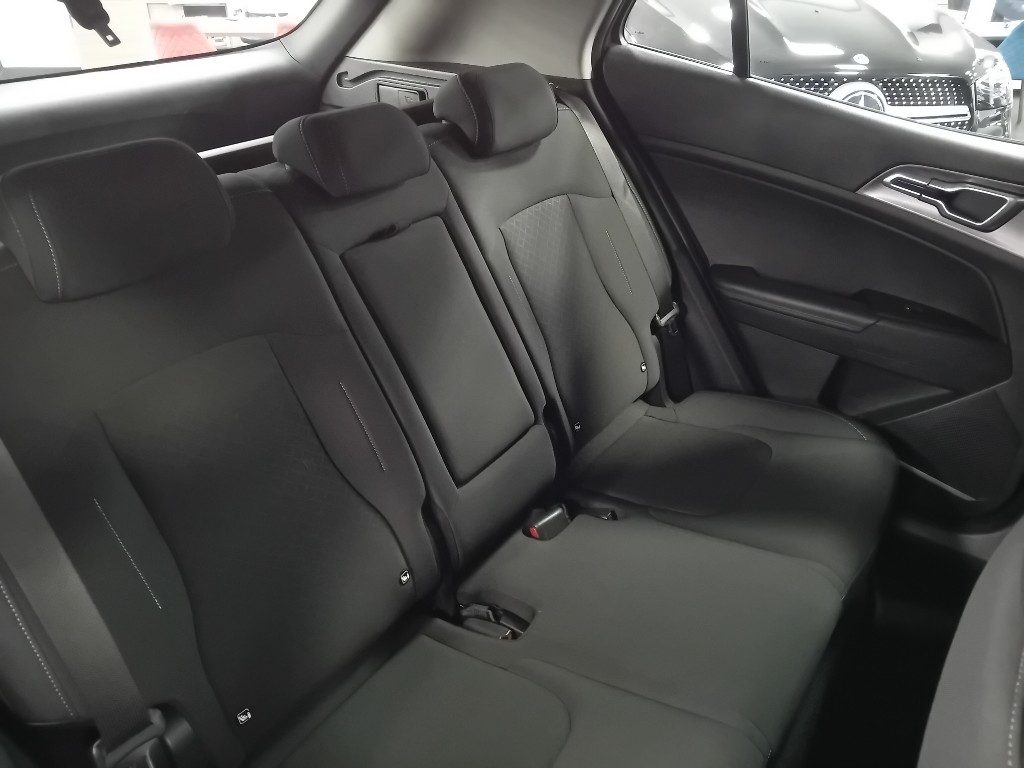 Clicca per ingrandire Sportage - 1.6 CRDi MHEV DCT Business