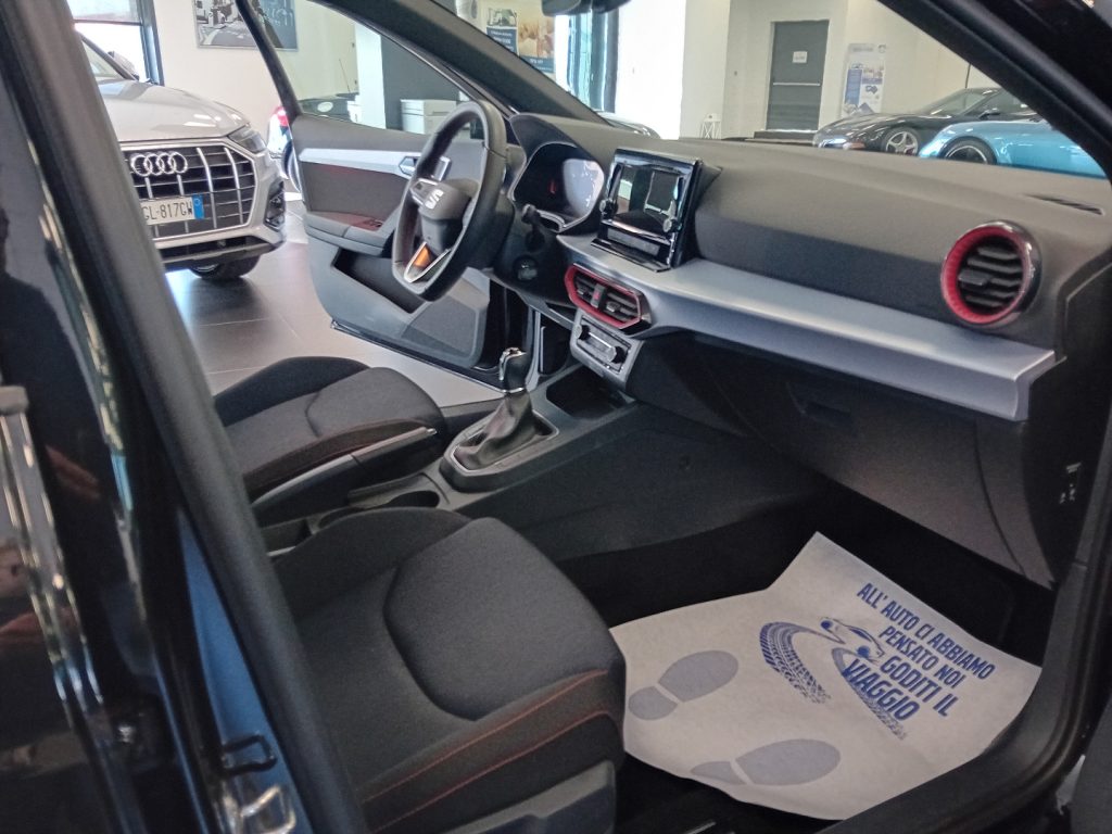Clicca per ingrandire Ibiza - 1.0 EcoTSI 95 CV 5 porte FR OFFERTA PROMO!!!