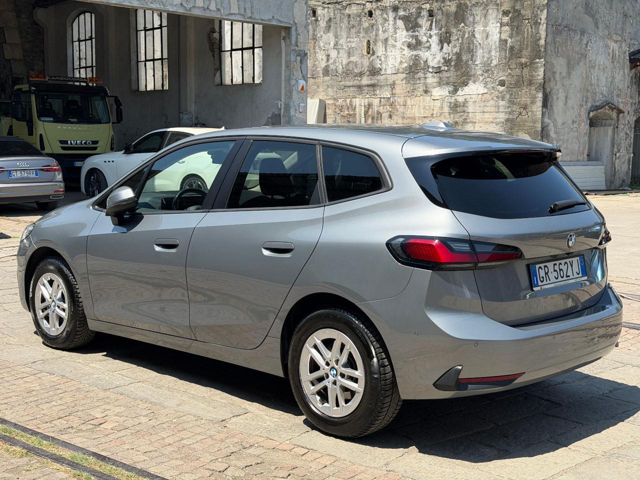 BMW 220 i 48V Active Tourer - 5