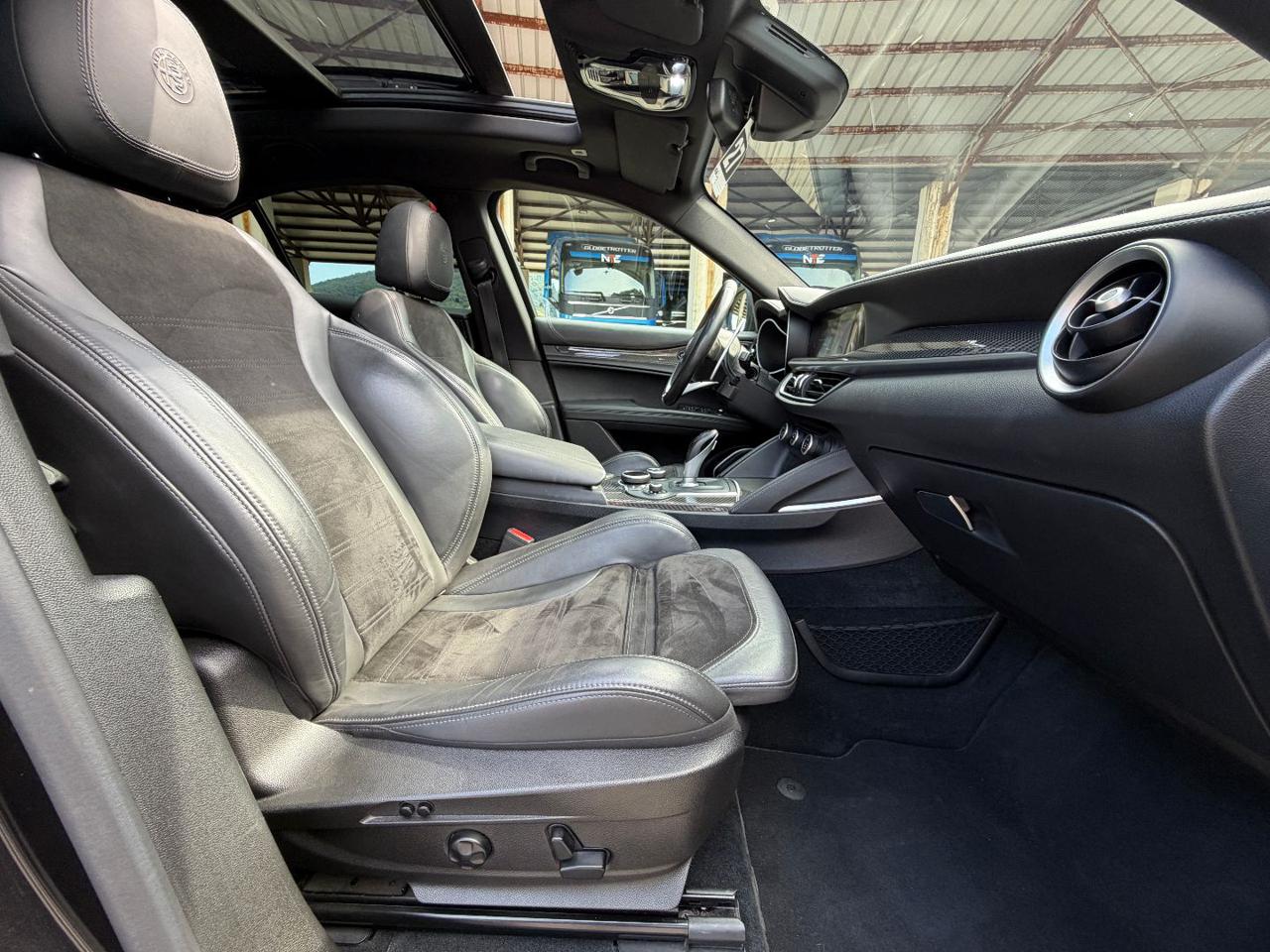ALFA ROMEO Stelvio 2.9 Bi-Turbo V6 510 CV AT8 Quadrifoglio - 11
