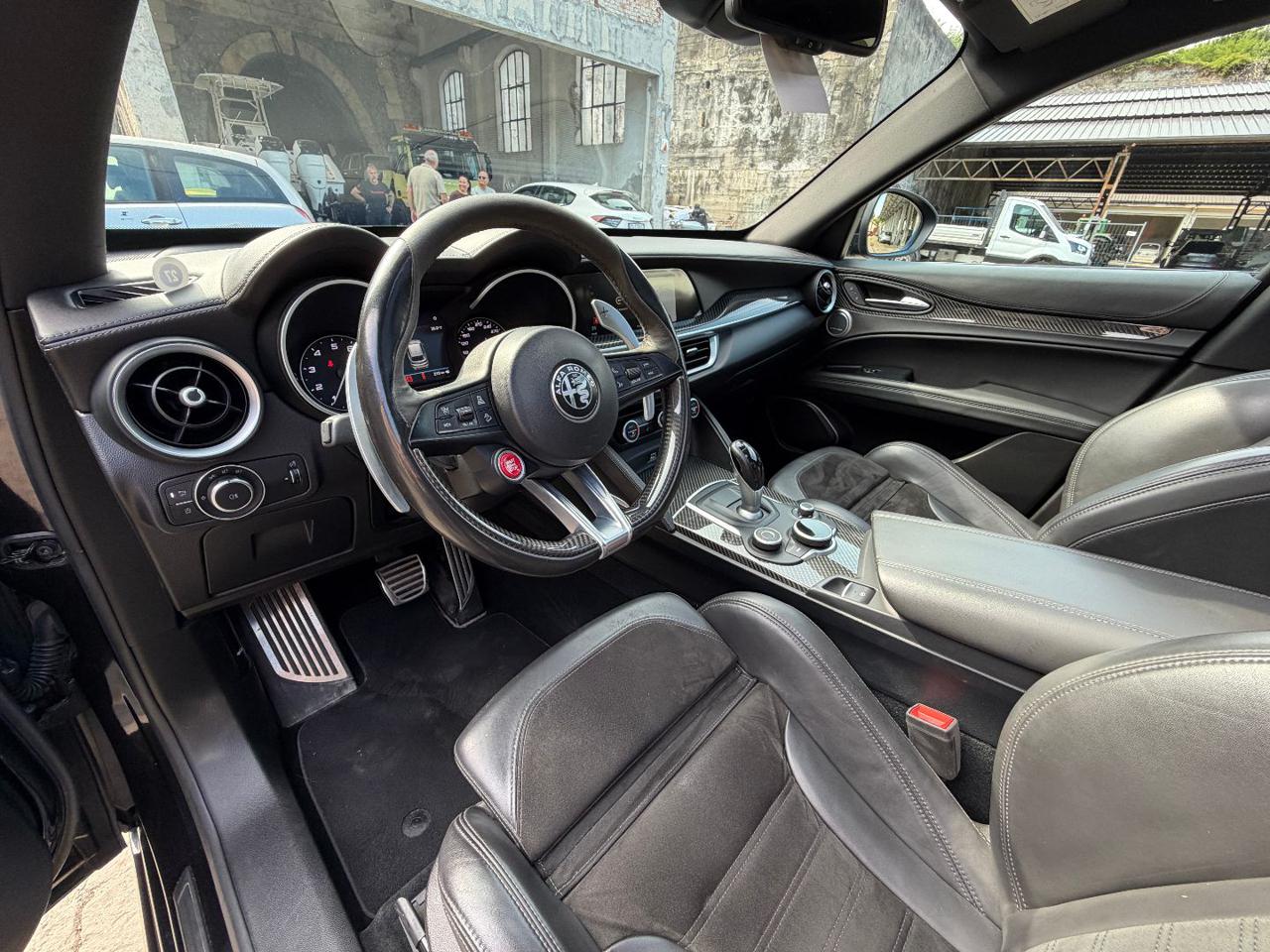 ALFA ROMEO Stelvio 2.9 Bi-Turbo V6 510 CV AT8 Quadrifoglio - 15