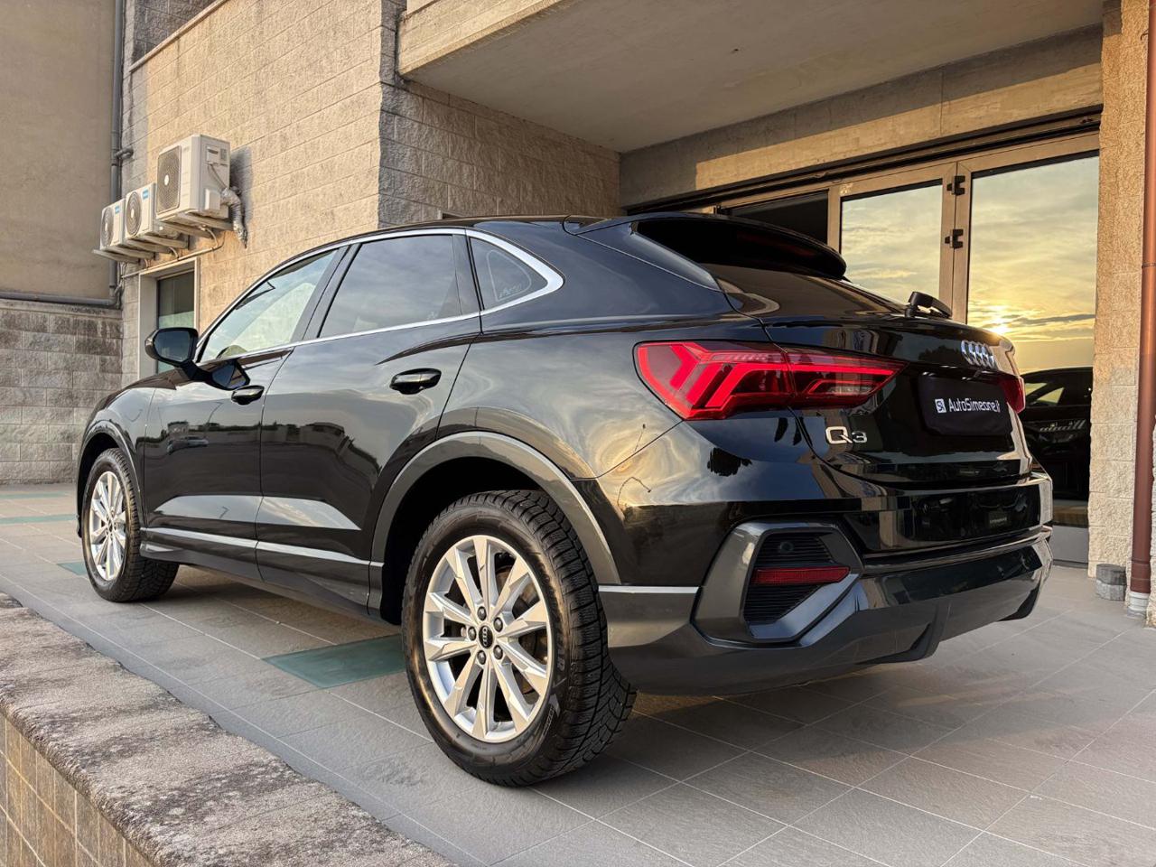 AUDI Q3 SPB SPORTBACK 35 TDI S tronic Business Plus - 7