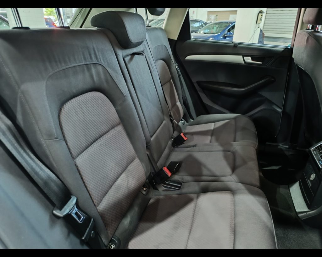 AUDI Q5 2.0 TDI 170 CV quattro Advanced - 7