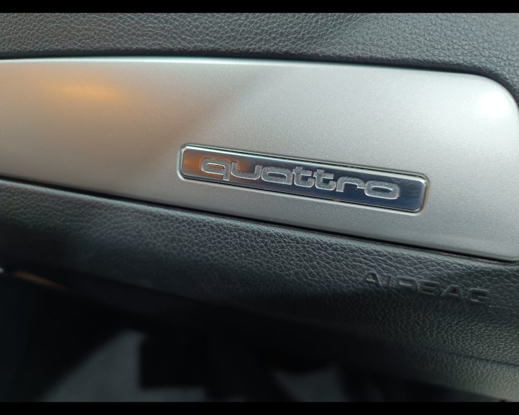 AUDI Q5 2.0 TDI 170 CV quattro Advanced - 8