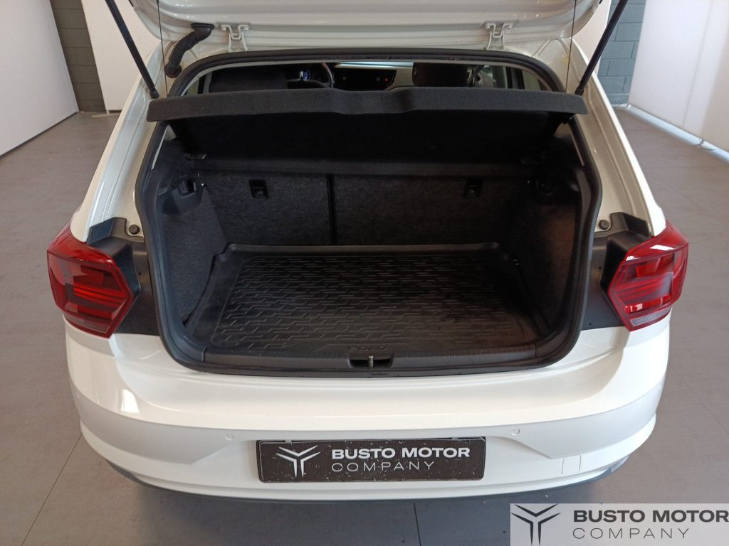 VOLKSWAGEN Polo Polo 1.0 tsi R-Line 95cv - 10