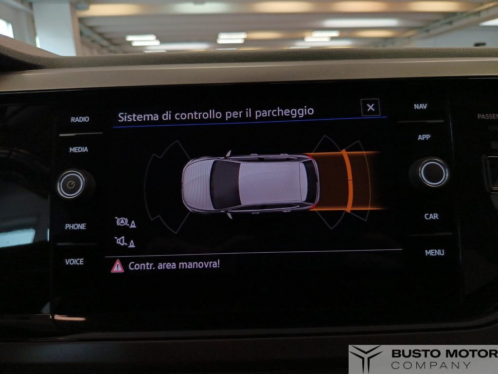 VOLKSWAGEN Polo Polo 1.0 tsi R-Line 95cv - 15