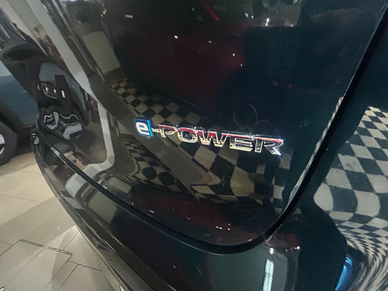 NISSAN Qashqai 1.5 HEV e-Power 205CV  Tekna+ - 6