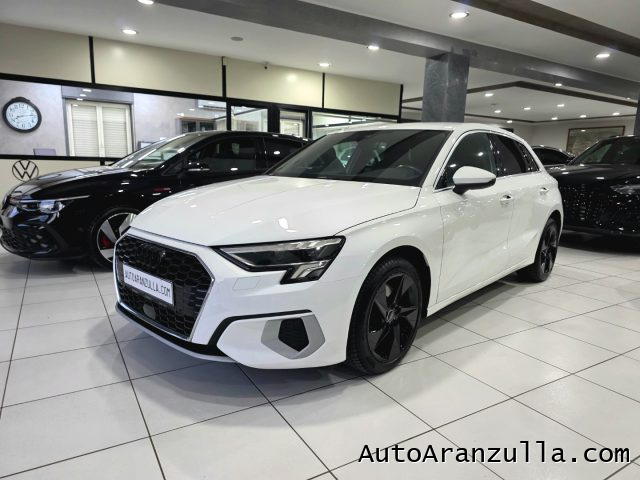 AUDI A3 Bianco pastello