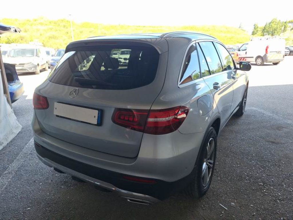 MERCEDES-BENZ GLC 200 d 4Matic Business Extra - 2