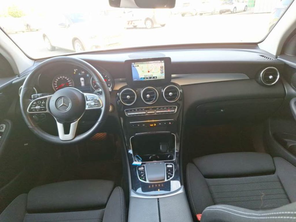 MERCEDES-BENZ GLC 200 d 4Matic Business Extra - 6