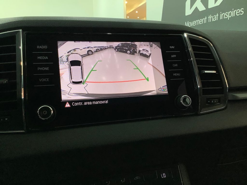 SKODA Karoq 2.0 TDI SCR 115 CV Executive - 17