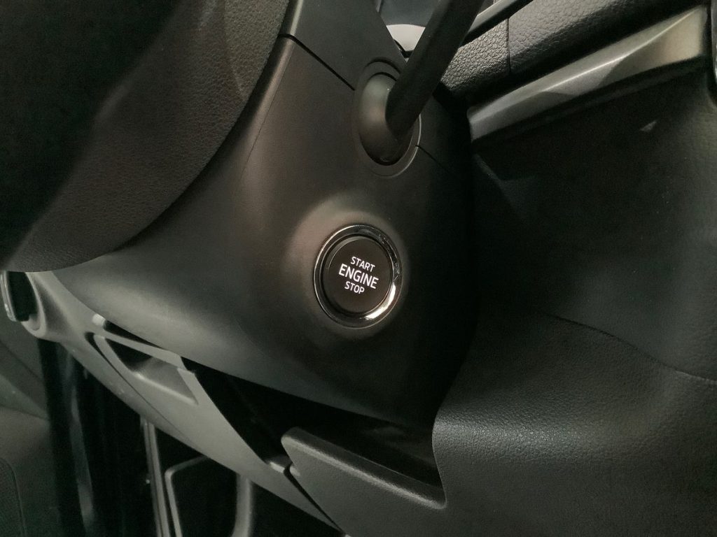 SKODA Karoq 2.0 TDI SCR 115 CV Executive - 23