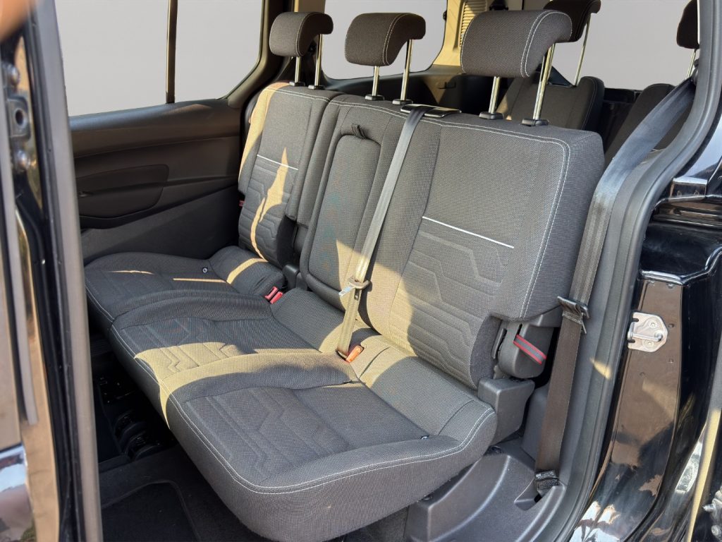 FORD Tourneo Connect 1.5 TDI 7 POSTI - 8