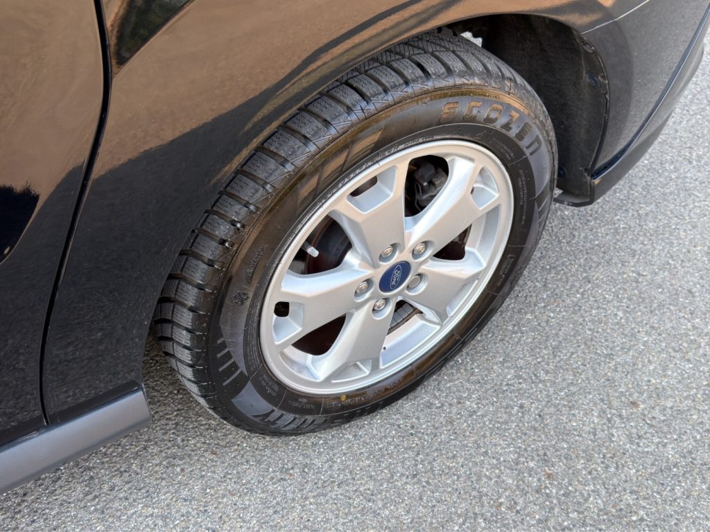 FORD Tourneo Connect 1.5 TDI 7 POSTI - 17