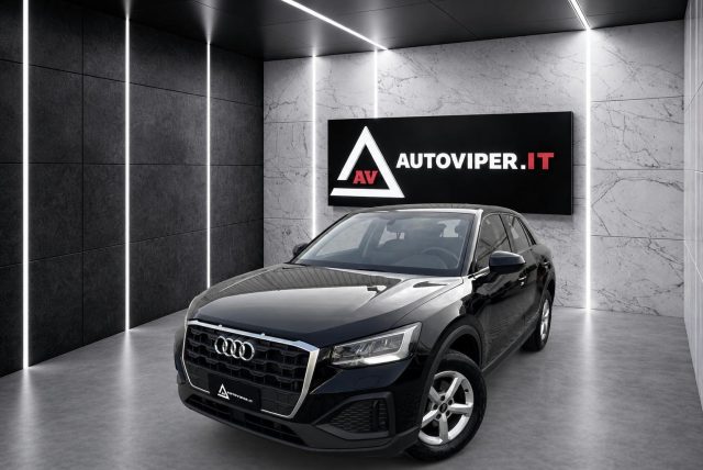 AUDI Q2 Nero metallizzato