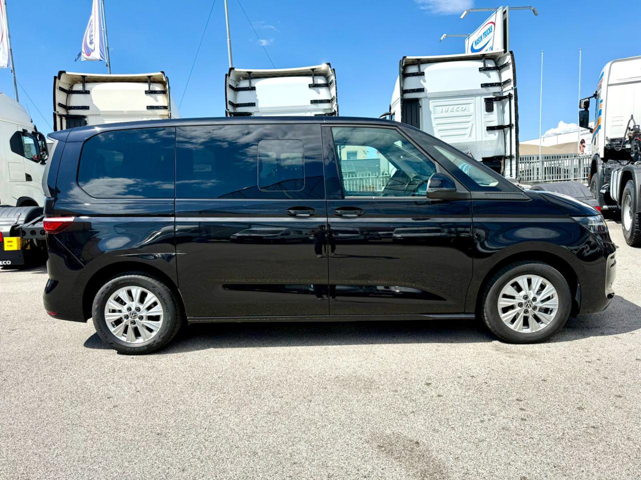 VOLKSWAGEN T7 MULTIVAN 2.0 TDI 150cv SPACE DSG - 3