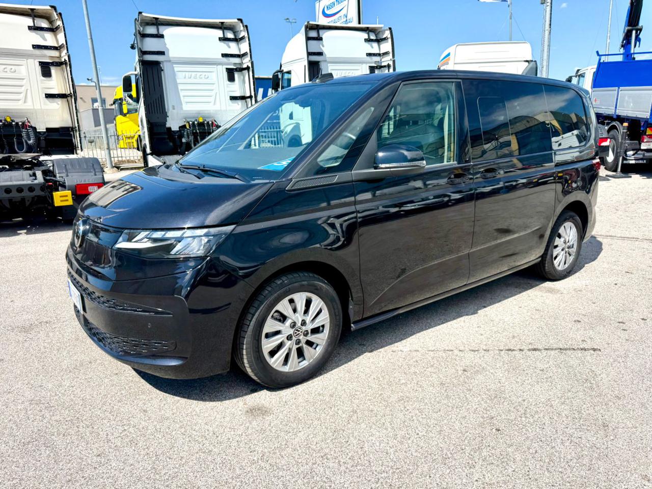 VOLKSWAGEN T7 MULTIVAN 2.0 TDI 150cv SPACE DSG - 2