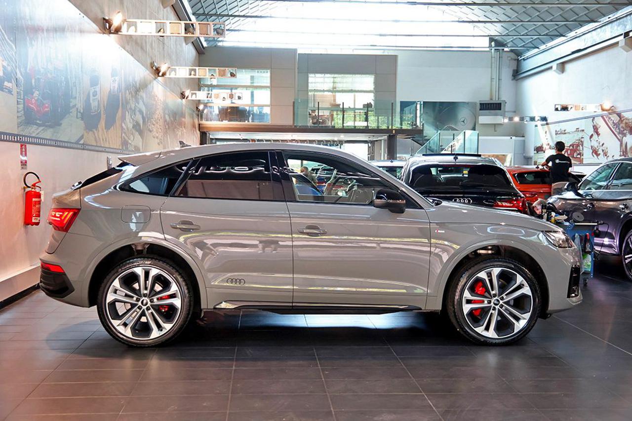 AUDI Q5 40 TDI Sportback Quattro S-Tronic S-Line - 2