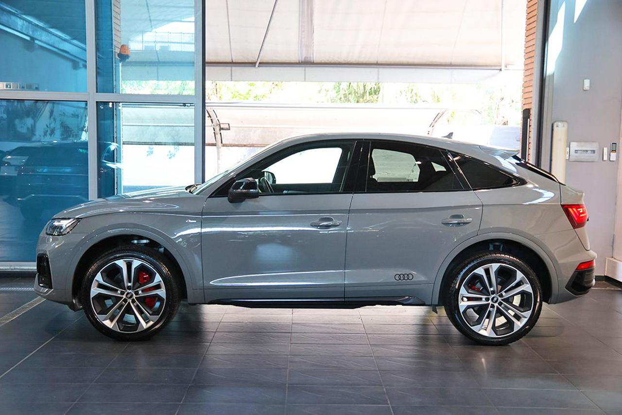 AUDI Q5 40 TDI Sportback Quattro S-Tronic S-Line - 3