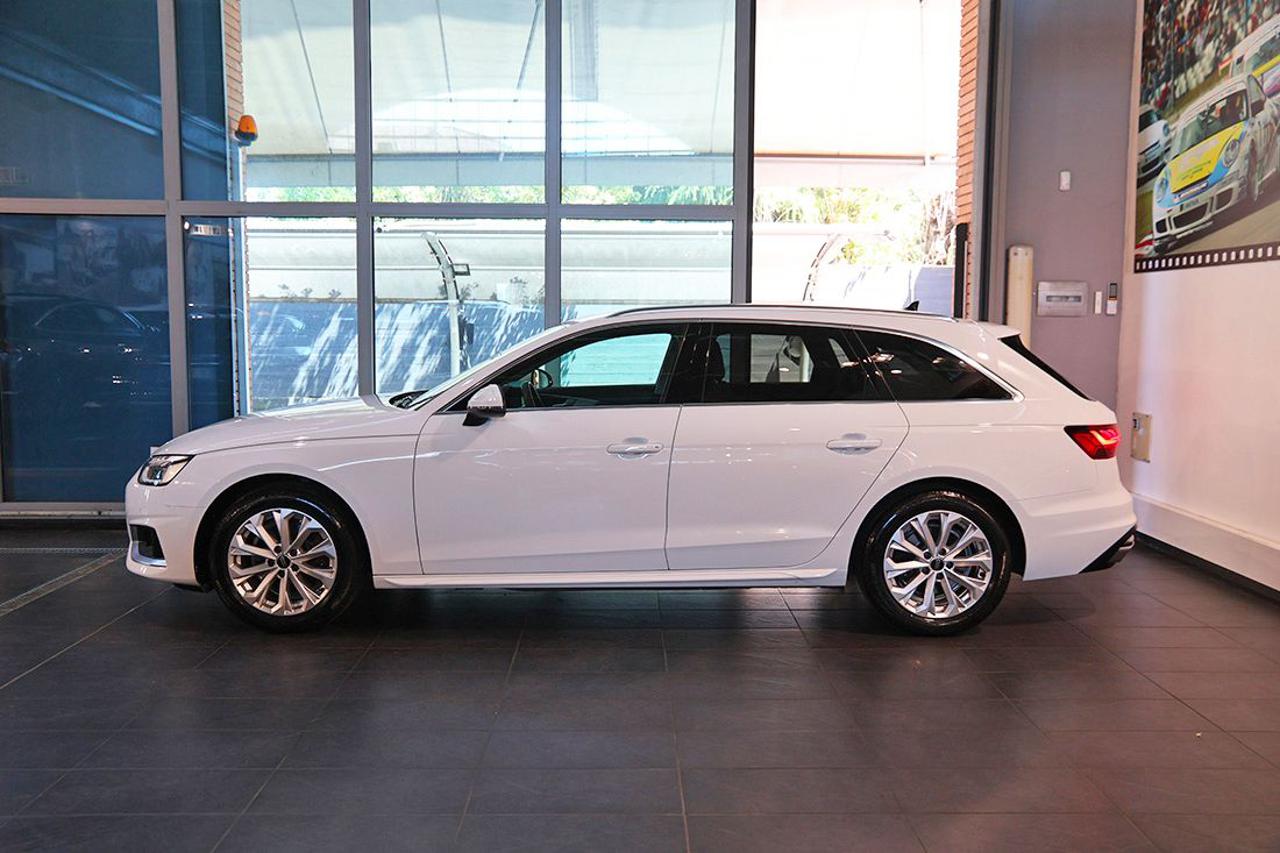 AUDI A4 35 TDI Avant S-Tronic Business Advanced - 3