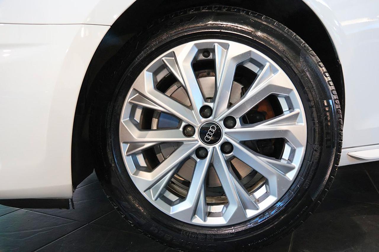 AUDI A4 35 TDI Avant S-Tronic Business Advanced - 6