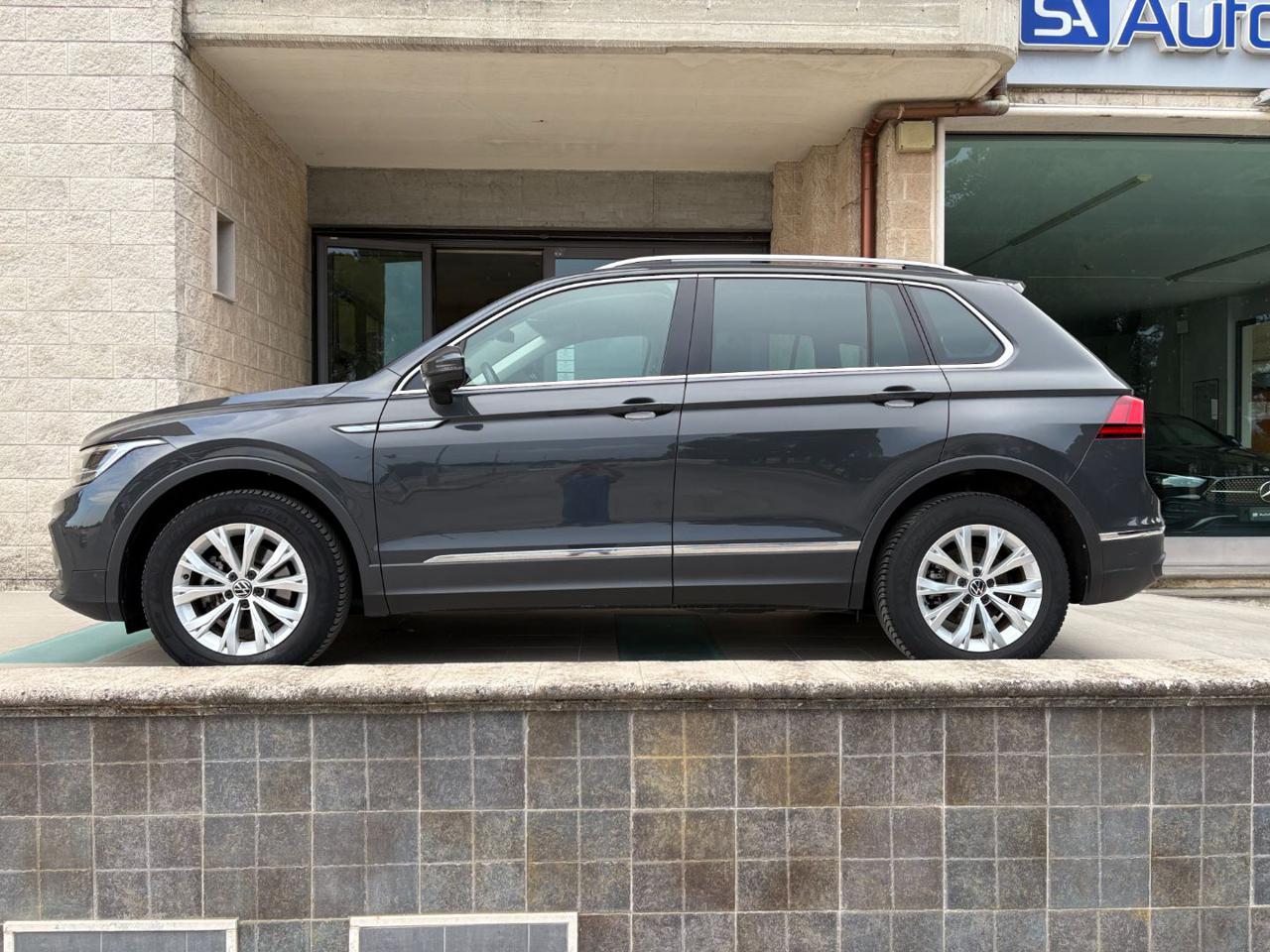 VOLKSWAGEN Tiguan 2.0 TDI 150 CV SCR DSG Life - 8