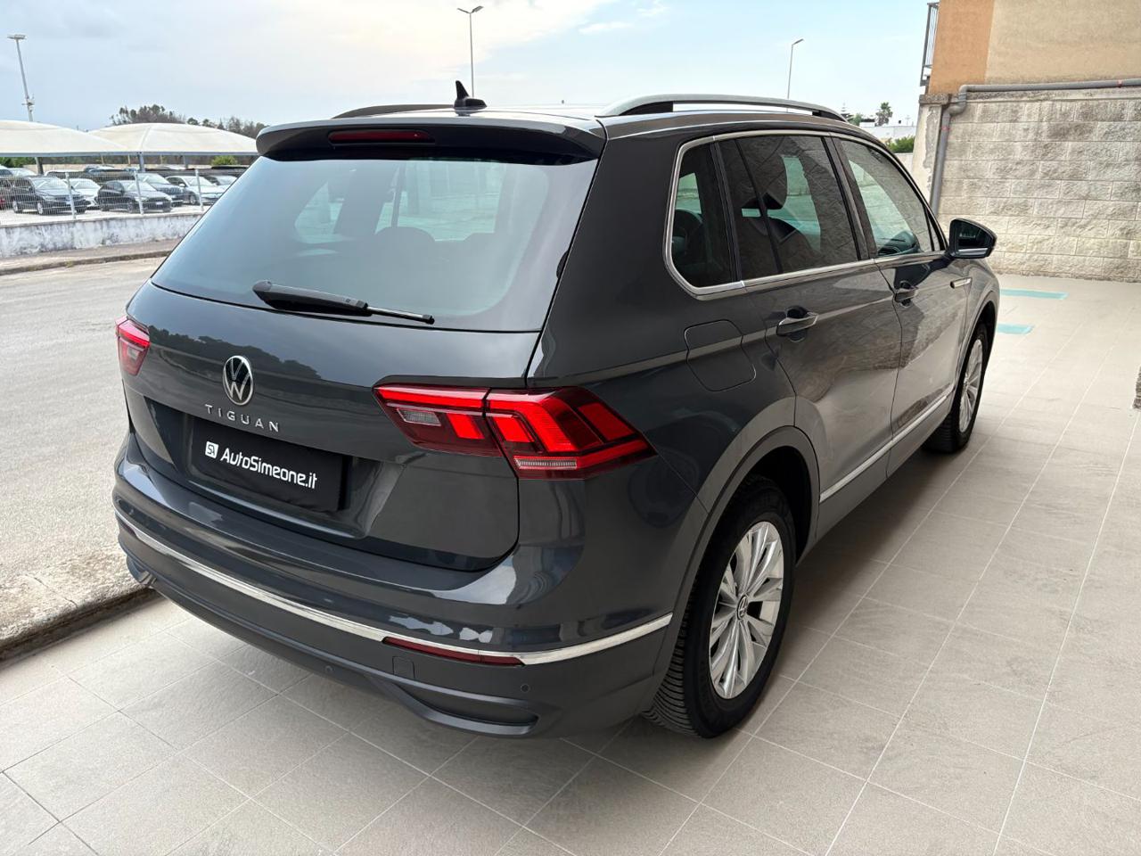 VOLKSWAGEN Tiguan 2.0 TDI 150 CV SCR DSG Life - 5