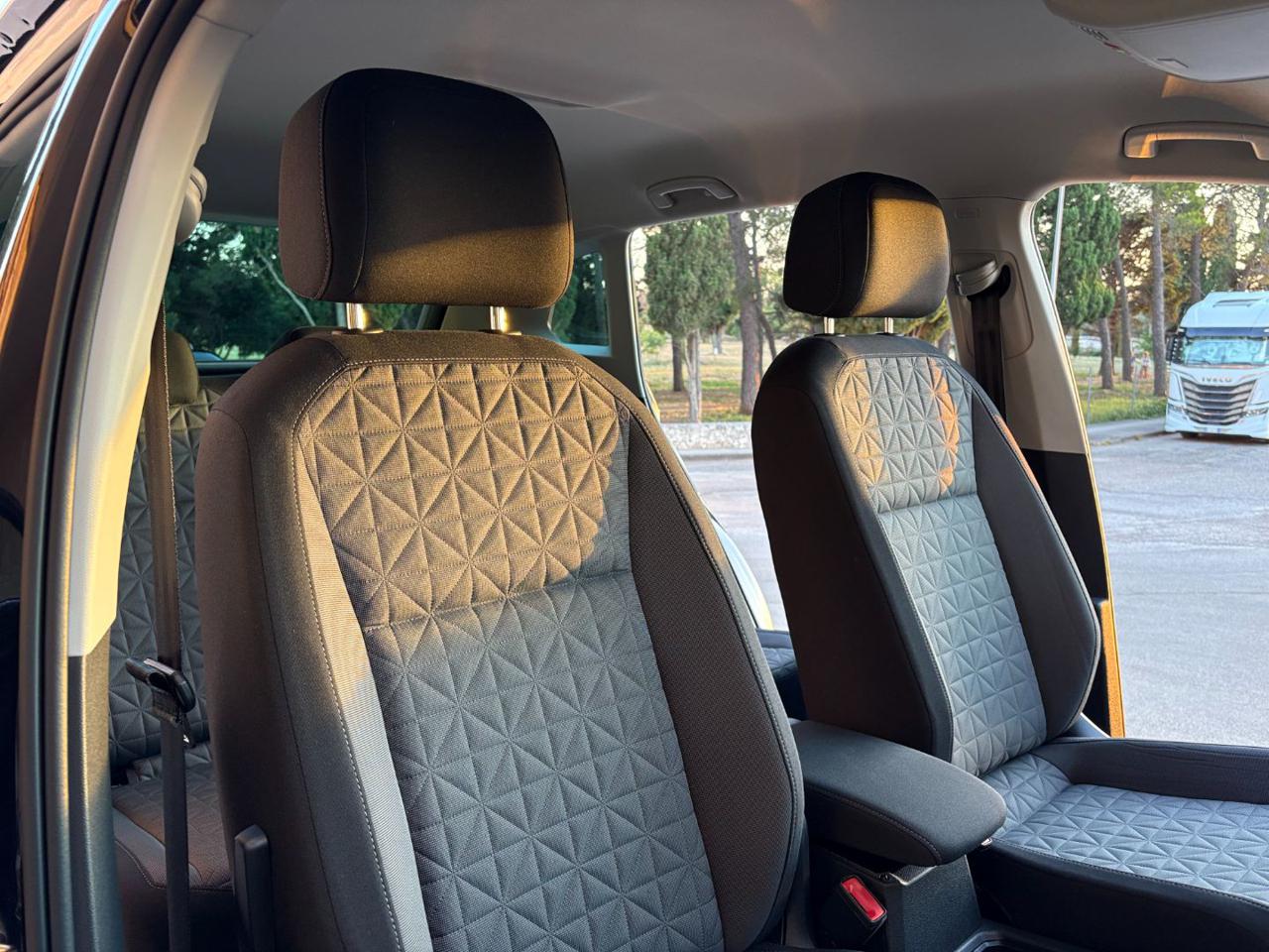 VOLKSWAGEN Tiguan 2.0 TDI 150 CV SCR DSG Life - 10