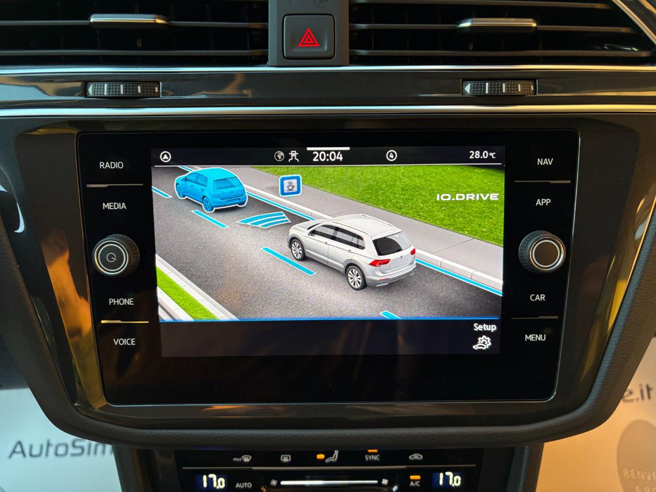 VOLKSWAGEN Tiguan 2.0 TDI 150 CV SCR DSG Life - 26