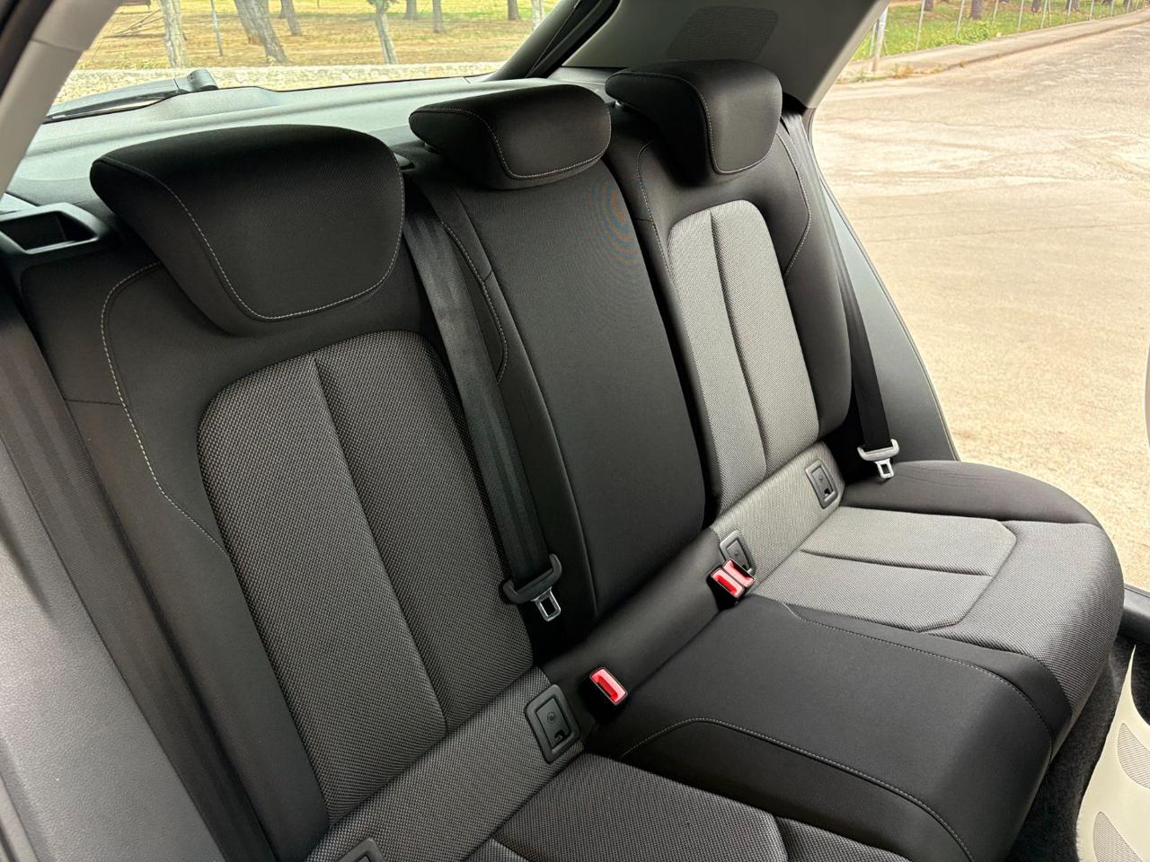 AUDI Q2 30 1.6 TDI S tronic Admired CARPLAY-FARI LED - 18