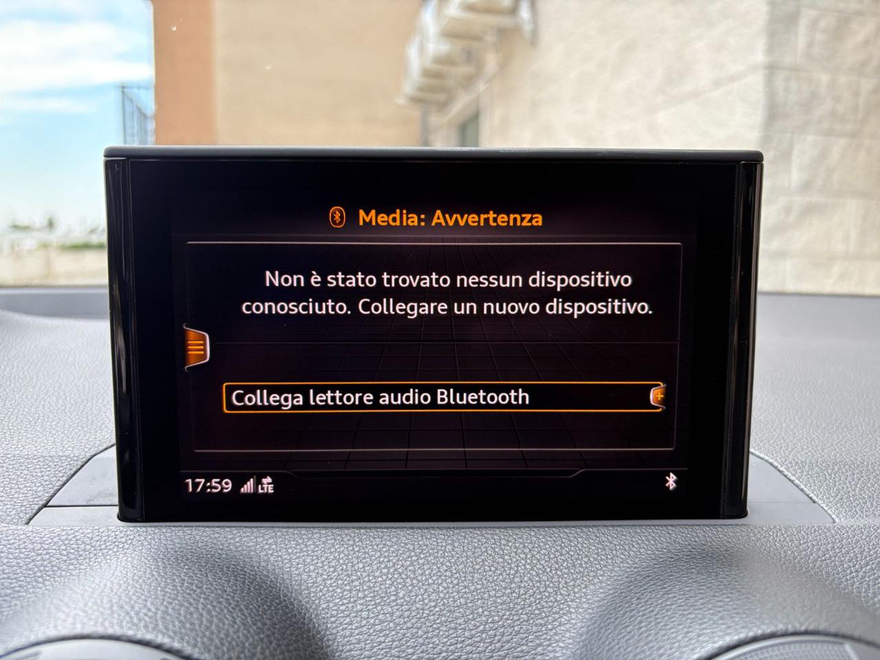 AUDI Q2 30 1.6 TDI S tronic Admired CARPLAY-FARI LED - 26