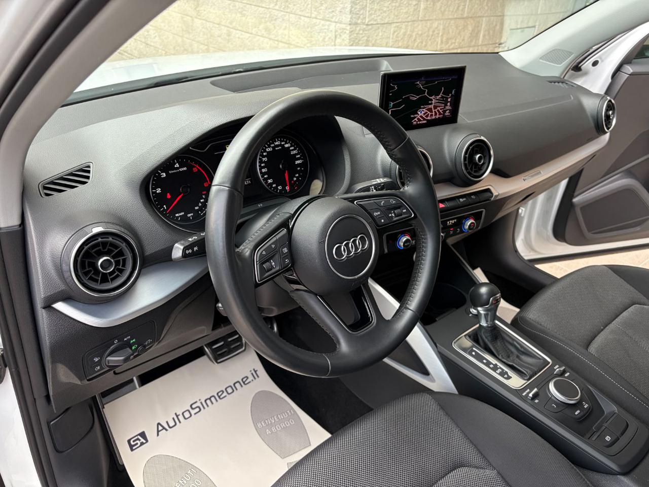 AUDI Q2 30 1.6 TDI S tronic Admired CARPLAY-FARI LED - 12