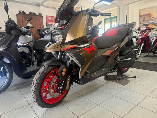BMW C 400 X Verde Opaco pastello