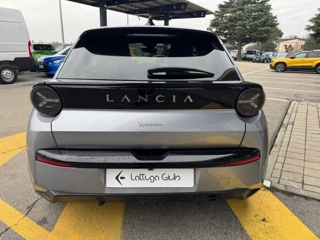 LANCIA Ypsilon 1.2 mhev LX 110cv e-dct - 7