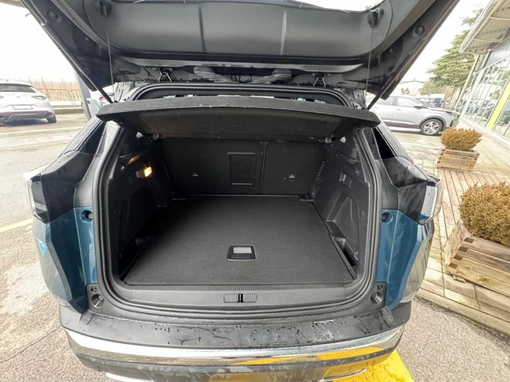 PEUGEOT 3008 1.5 bluehdi GT s&s 130cv eat8 - 10